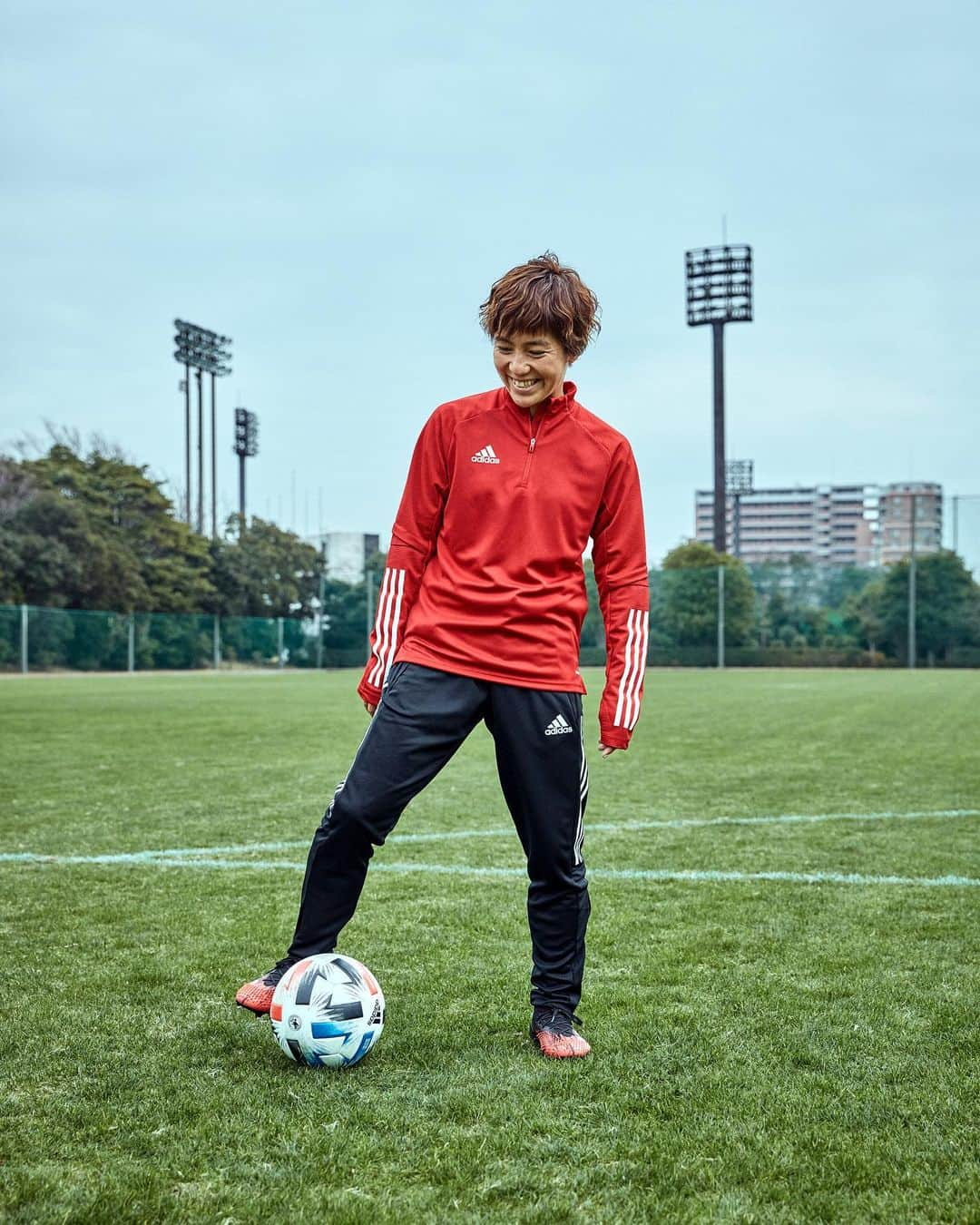 ADIDASTOKYOさんのインスタグラム写真 - (ADIDASTOKYOInstagram)「ゲームを変える258本。 #岩渕真奈 が魅せるプレーに今年も目が離せない。  @iwabuchi.m_jp  #岩渕真奈 #Predator 20 #adidastokyo #アディダス #東京 #プレデター #デーモンスキン #サッカー」1月30日 9時37分 - adidastokyo