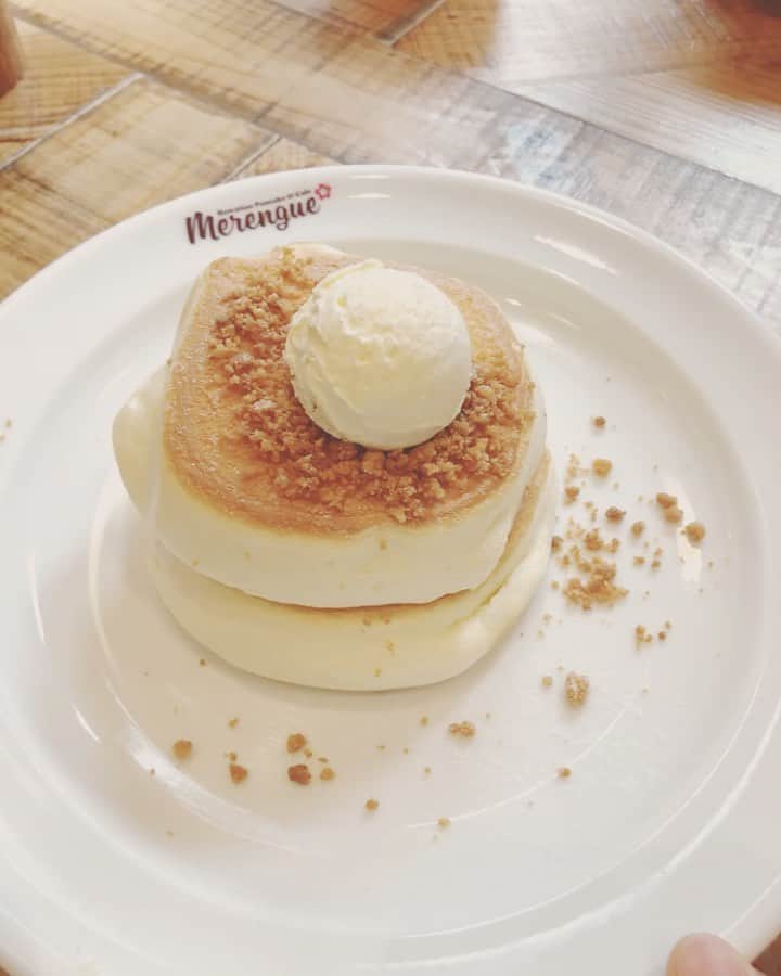 のインスタグラム：「🥞💓」