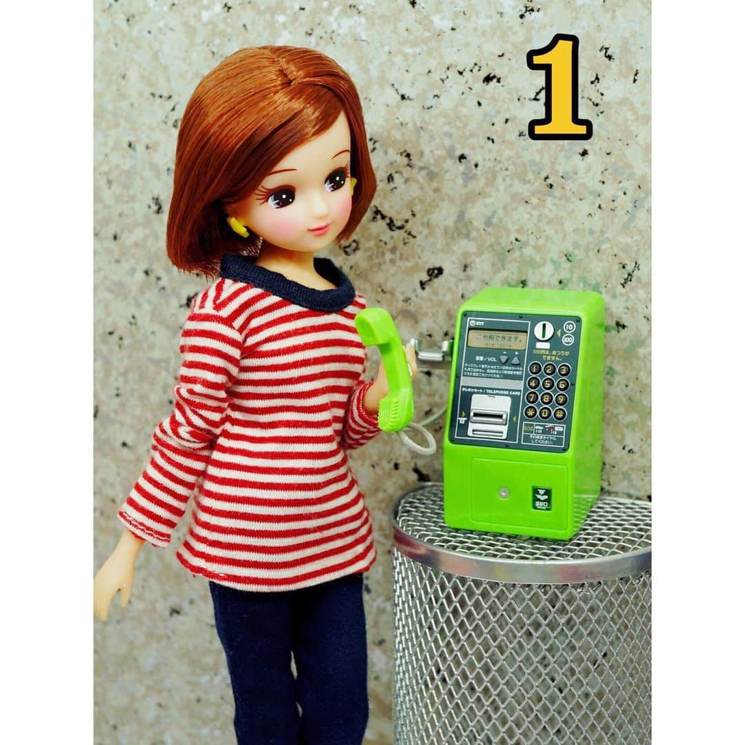 リカちゃんさんのインスタグラム写真 - (リカちゃんInstagram)「My mom taught me how to use a #payphone ☆ この前ママに #公衆電話 の使い方を教えてもらったよ！ ①受話器をとる ②お金を入れる ③電話番号をおす ④電話がつながる リカはいざという時のために、ファミーユの電話番号を手帳にメモしてるの☆ みんなも、準備万全にして、もしもの時に備えましょ！ #公衆電話ガチャコレクション #リカちゃん #fashion #ootd #hairstyle #licca #liccadoll #japanesedoll #japan #girl #instadaily #instagood #instagramjapan #instagram」1月30日 12時31分 - bonjour_licca