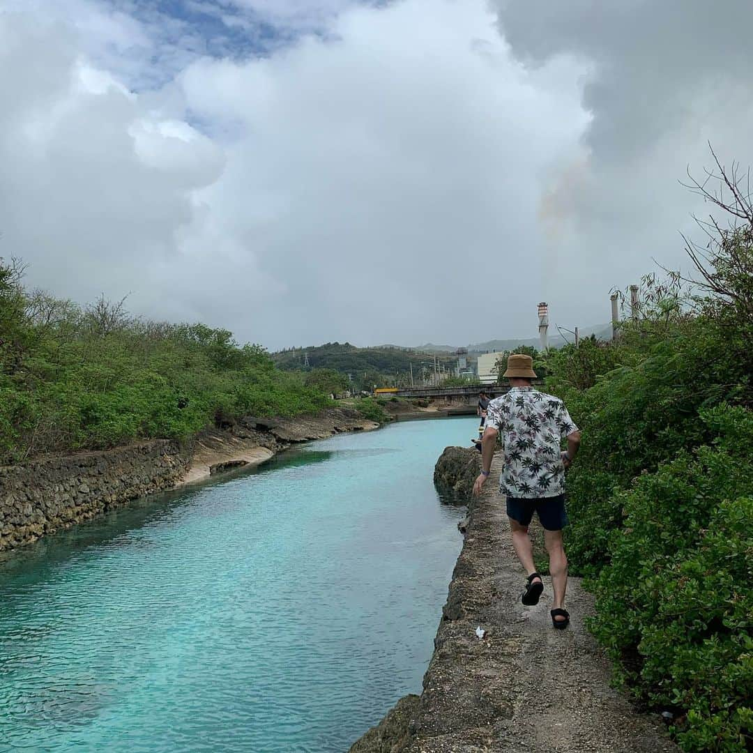 コ・ギョンピョさんのインスタグラム写真 - (コ・ギョンピョInstagram)「☔️🏃🏻‍♂️guam」1月30日 15時25分 - kopular