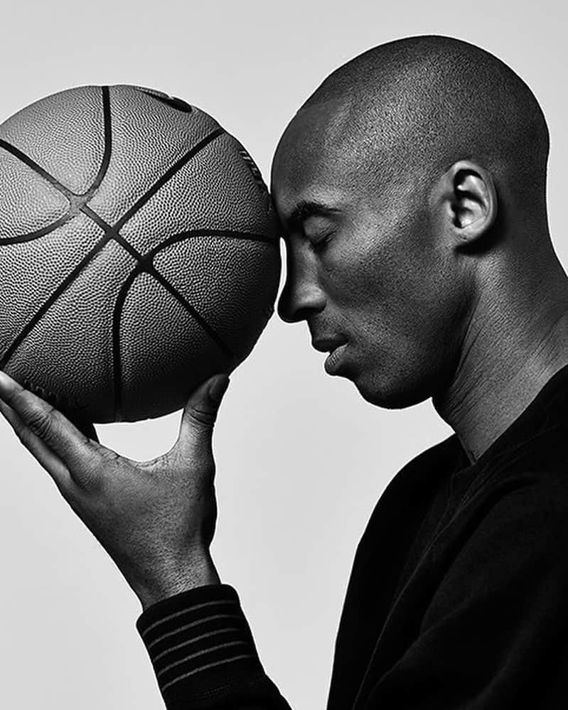 チン・グさんのインスタグラム写真 - (チン・グInstagram)「RIP Kobe “the black-mamba” Bryant and RIP Gigi. #ripkobe #blackmamba #RIP #kobe」1月30日 15時25分 - actor_jingoo