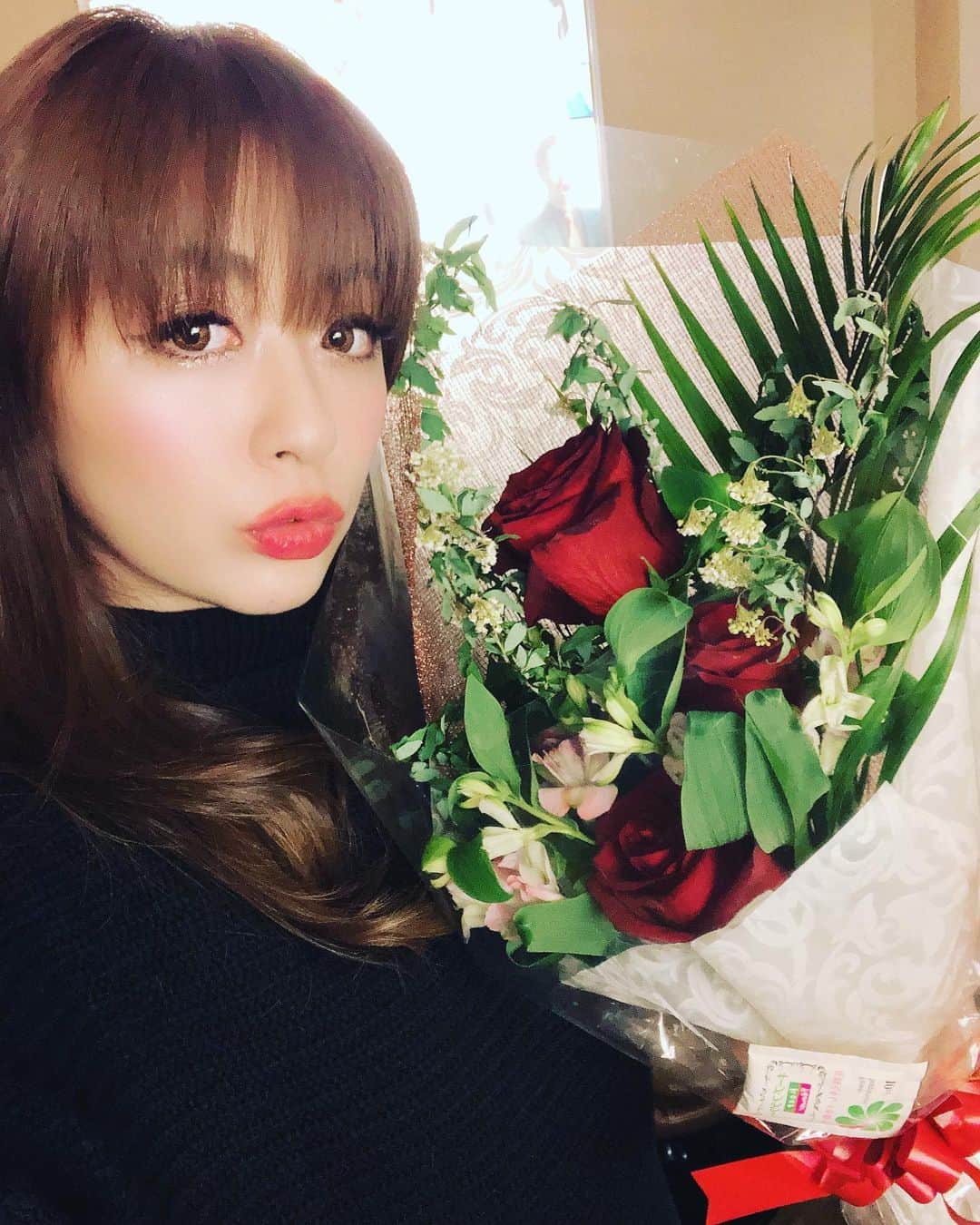 野崎鮎のグルメインスタ