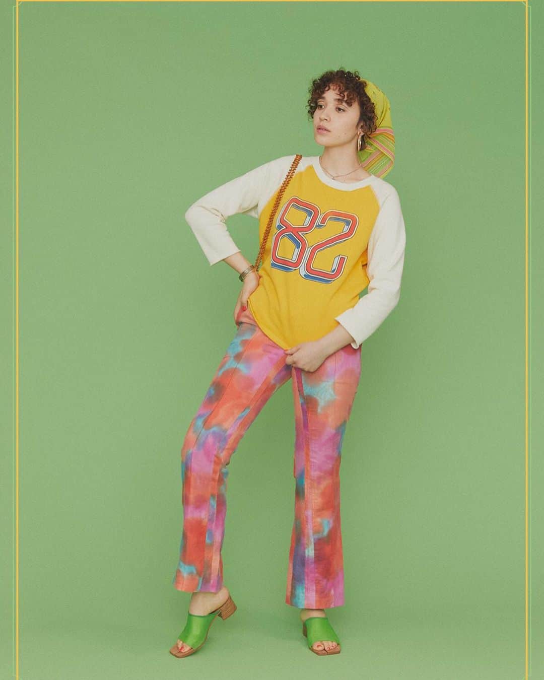 Jack Of All Tradesさんのインスタグラム写真 - (Jack Of All TradesInstagram)「🍋🍊🍎🍐🌈 @voguegirljapan ⠀ ⠀ リアルプライスで叶う70's ハッピースタイル⠀ @miista ⠀ @spell ⠀ @lackofcoloraus ⠀ @oskerthelabel ⠀ @solsanashoes ⠀ @jardindelcielo ⠀⠀ ⠀⠀ Thank you @voguegirljapan & @kumicomics 🖤⠀ #voguegirl #miista #lackofcolor #spell #oskerthelabel #solsana #jardindelcielo」1月30日 17時44分 - jack_joat