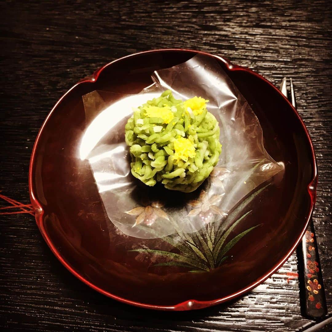 佐野史郎のインスタグラム：「松江、風流堂のねりきり 美味しい‼︎ 上品な甘さ^ ^」