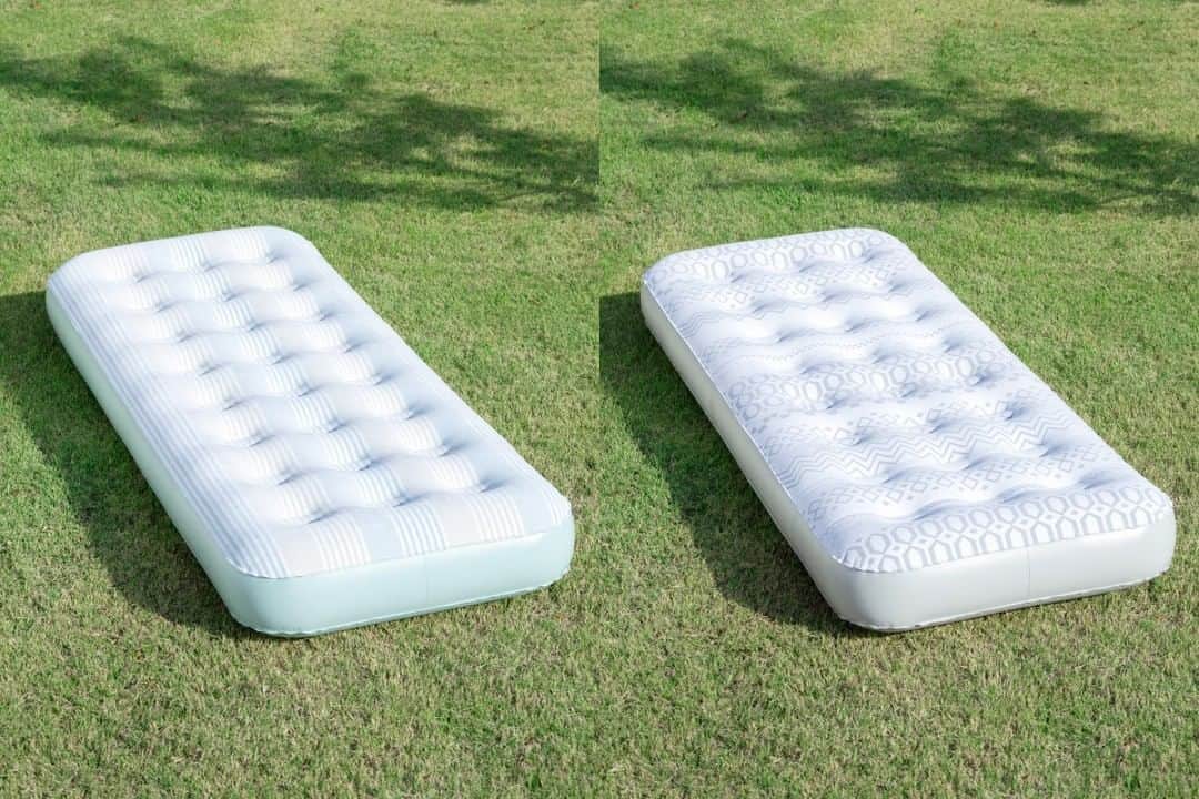 カインズさんのインスタグラム写真 - (カインズInstagram)「必要な時に空気を入れるとすぐに膨らみ、使わない時はコンパクトに。そんな理想的なベッドが『スリムエアベッド』です。 押しても引いても空気が入るハンドポンプが付いているので手が疲れることなく空気を入れられ、自分の好みの固さに調節も可能。耐久性の高いコイル構造で、安定の寝心地を体感できます。 家での来客用や防災用としてはもちろん、持ち運びに便利な収納バッグ付きなので、アウトドアなど屋外でも大活躍。車中の寝泊まりにも便利です♪ . スリムエアベッド 各種 価格 2,980円(税込) . 詳しくはこちら https://www.cainz.com/shop/g/g4549509636854/ . ※一部店舗によりお取り扱いがない場合がございます。ご了承ください。 . #エアベッド #ベッド #空気 #空気入れ #ポンプ #マットレス #アウトドア #アウトドアグッズ #キャンプ #防災 #防災グッズ #車中泊 #airbed #bed #mattress #outdoors #cainz #cainzhome #カインズ #カインズホーム #くらしにららら」1月30日 17時58分 - cainz_official