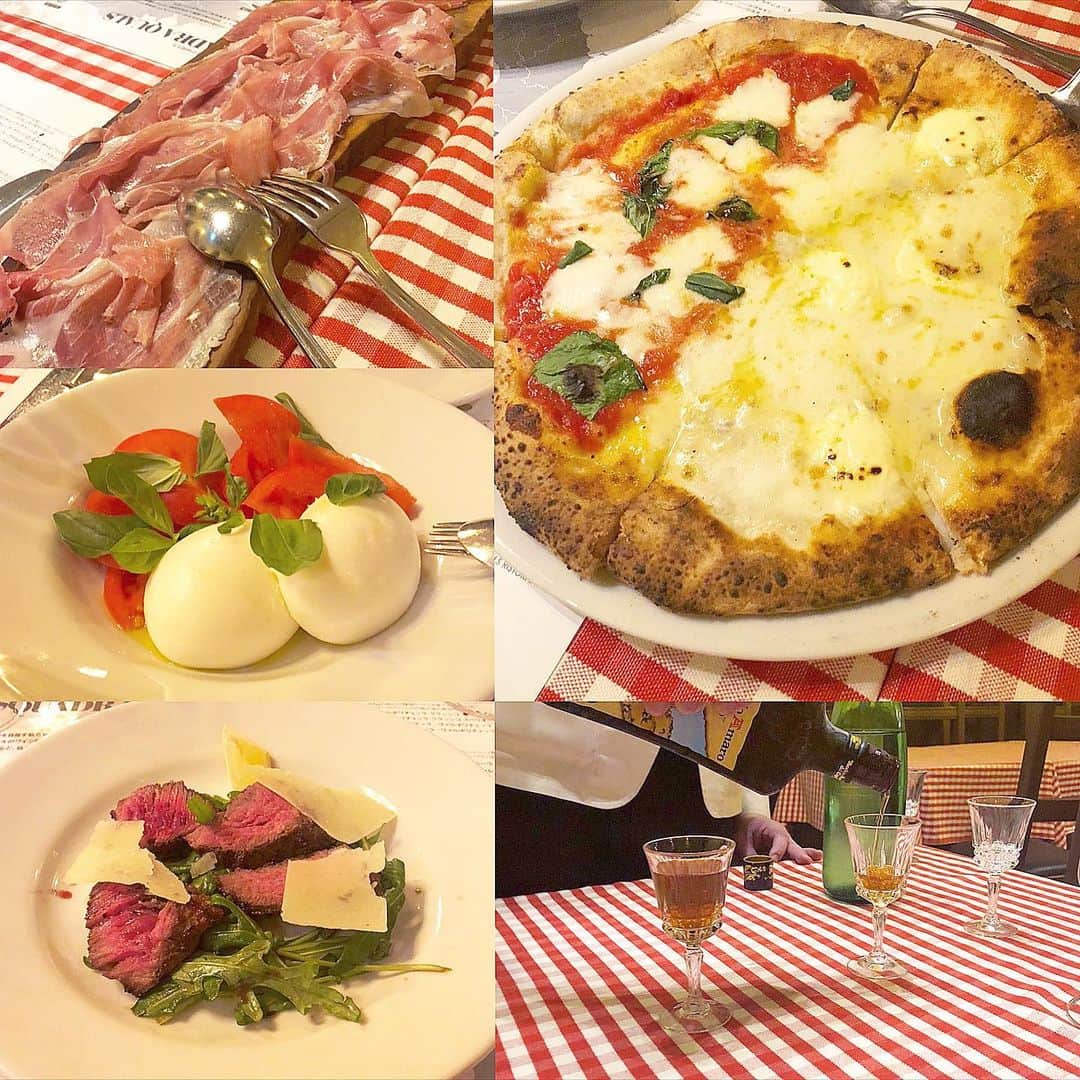 榊山敬代のインスタグラム：「🍕🥂🥂✨… ・ ・ 昨夜は  はじめまして なみなさまと カンパイの巻  最近ピザが食べたいかんじに イタリアンなおもてなしには ニマニマとまらない時でした  かたわらに興味深いおはなしばかりで 会話もおいしくお腹いっぱいな食卓で  またお会いしたくおもうのでした  はじめましてのお方でも 眼差しが近いと嬉しい時  そしてもっと意識高く がんばろうと成れます  日々勉強哉  お料理では  食後のアルコール強いお飲み物も クー…と爽やかにおいしかったナ  それからバニラアイスに オリジナルバルサミコ酢 という組み合わせも美味 ・ ・ 🍨🥄😳… ・ ・ #ごちそうさまでした …🙏… ・ ・ さて  実家から東京に戻ってきましたが やることいろいろバタバタしてる  ひとつずつ片付けるのみ  そのようなわけで  週末の打ち合わせアイテムも つくりながら夕食こしらえ中 ・ ・ 🧙‍♀️今夜は🥩💫… ・ ・  #夕食 #dinner #イタリアン　#pizza #ピザ #mozzarella #tomato #トマト #basil #バジル #prosciutto #プロシュート #beef #お肉 #Italian #wine #ワイン #bianco #brut #外食 #Japanese #Tokyo #food #Buono  #foodie  #日本画家 の #外出こんなもん #🍕」