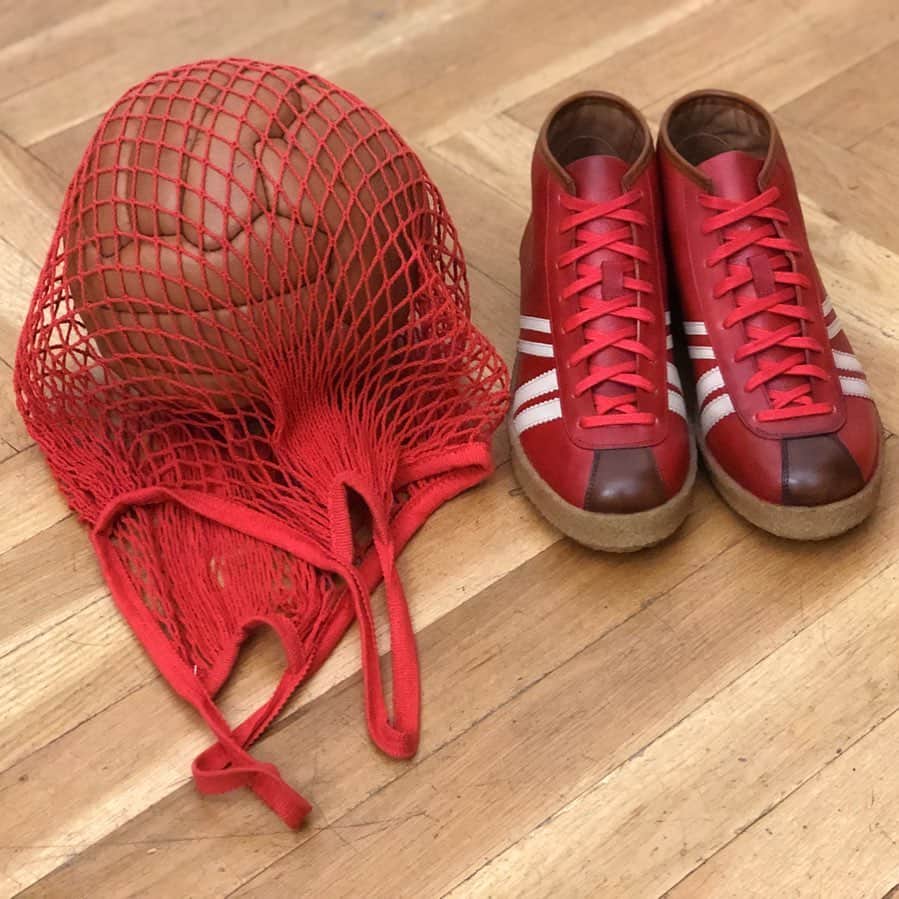 ツェハさんのインスタグラム写真 - (ツェハInstagram)「TRAINER New Collection AW 20/21 #zehaberlin #zeha #trainer #sneakers #sneakerfreaker #sneakeraddict #shoes #shuhe #picoftheday #vintagesportswear #vintage #heritage #sport」1月30日 19時31分 - zehaberlin