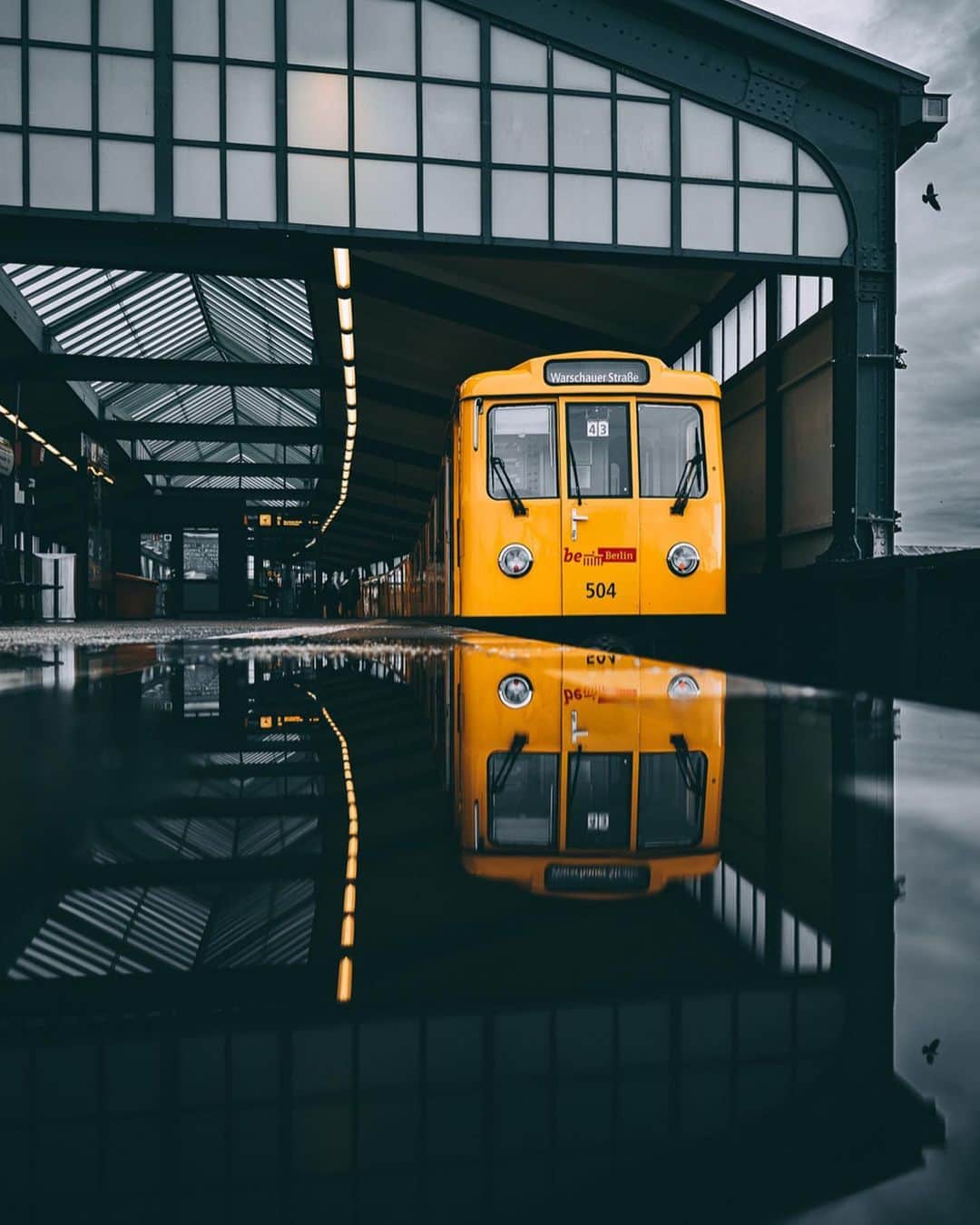 Thomas Kakarekoのインスタグラム：「no slowing down same place, three different angles. which one would you pick?  #berlin」