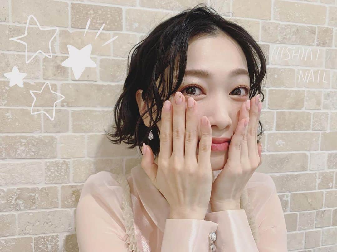 のインスタグラム：「新曲『My Story』初TV収録してきました❣️ (衣装とネイルオソロです〜って写真☆) ・ ・ BSテレ東『徳光和夫の名曲にっぽん』2/28O.A❣️ ・ ・ #mystory #西田あい #naildesign #instalike #instagood #instanails #instanail #nailstagram #newnail #ネイルデザイン #春ネイル #スプリングネイル #springnail #星ネイル #star #babypinknails #instafashion #instabeauty #instaselfie #selfie #shortbobhaircut #bobhairstyles #ショートボブ #ボブ #ボブヘアアレンジ #japanesegirl #ニシアイネイル #ニシアイアート」
