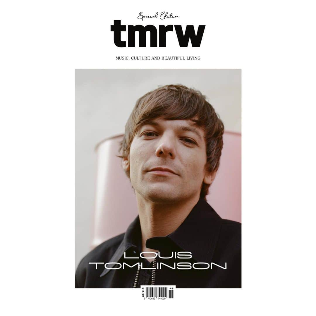 ルイ・トムリンソンさんのインスタグラム写真 - (ルイ・トムリンソンInstagram)「On the cover of a special fanzine of @tmrwmag ! It's over 100 pages all about my career and story so far, well excited for you to have a read.」1月31日 3時02分 - louist91