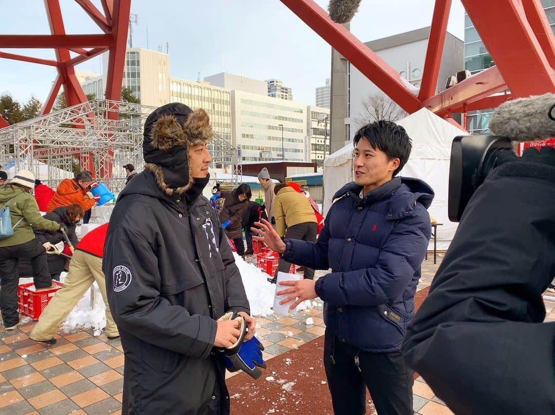 川上椋輔さんのインスタグラム写真 - (川上椋輔Instagram)「‪まもなく #雪まつり 開幕！！‬﻿ ﻿ ‪先日、テレビ塔の真下でもとても興味深い動きが…！‬﻿ ﻿ ‪私も所属する #西野亮廣エンタメ研究所 の皆さんや子供達、そして #西野亮廣 さんも駆け付け 皆でかまくら作り！‬﻿ ﻿ ‪4日からかまくらでは、‬﻿ ‪『 #チックタック ～ #約束の時計台 ～ #光る絵本展 』が開催！‬﻿ ﻿ ‪楽しみすぎます！﻿ ﻿ ﻿ #革命のファンファーレ #新世界 #えんとつ町のプペル﻿ #魔法のコンパス #新魔法のコンパス #オルゴールワールド #オンラインサロン ﻿ ﻿ #チックタック約束の時計台 ﻿ ﻿ 札幌の時計台とコラボがあるとかいう噂…」1月30日 21時33分 - kawakami_doto