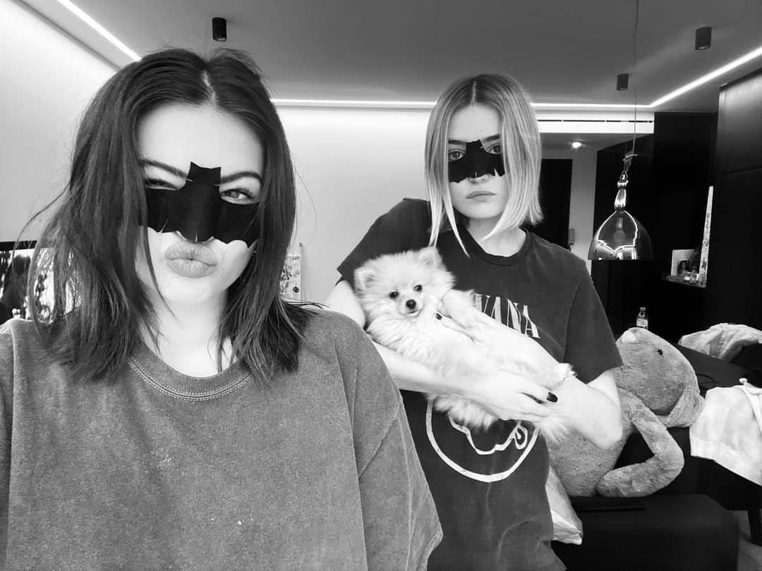 ティラーヌ・ブロンドーさんのインスタグラム写真 - (ティラーヌ・ブロンドーInstagram)「Good mornin' 🦇」1月30日 22時44分 - thylaneblondeau