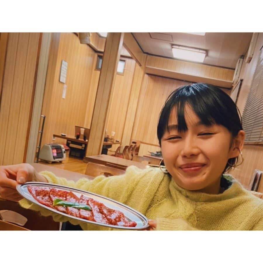 水戸悠夏子さんのインスタグラム写真 - (水戸悠夏子Instagram)「東区育ちですが、先日はじめて太白に行きました。友人と労い焼き肉。美味しかったです。（顔が物語っている）」1月30日 22時54分 - mitoyukako