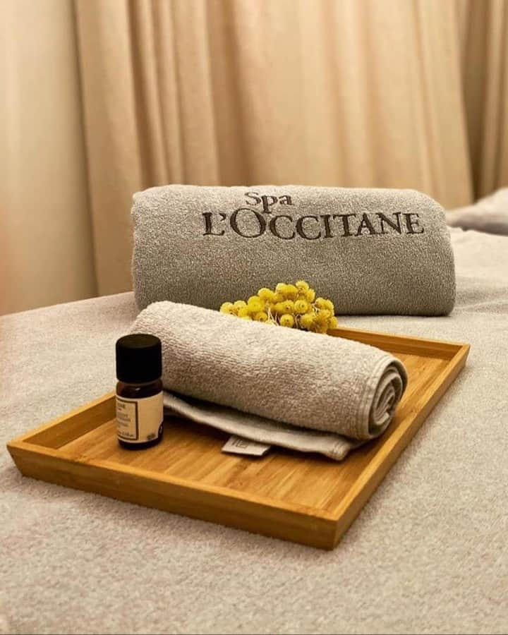 ロクシタンさんのインスタグラム写真 - (ロクシタンInstagram)「Did someone say spa day? 🙋 Head over to our website to locate your nearest L'Occitane spa and get ready for a day of pampering using your fav products. 📷 @la___hk #LOccitane #LOccitaneSpa #SpaDay #SelfCare #Relax #SelfCare #Happiness #Cocooning #Spa #Relaxation」1月30日 23時00分 - loccitane