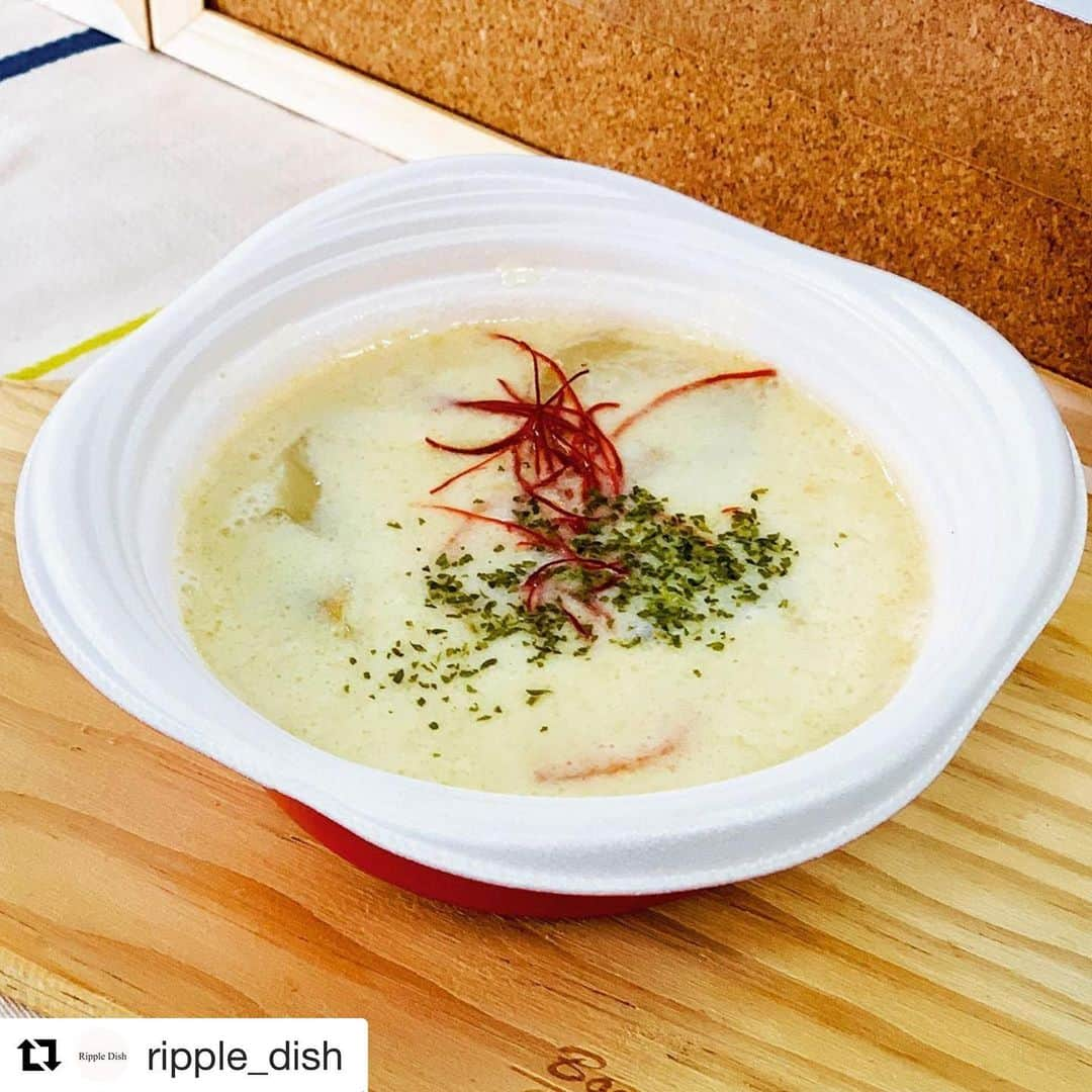 EINSHOP／アインショップさんのインスタグラム写真 - (EINSHOP／アインショップInstagram)「#Repost @ripple_dish with @get_repost ・・・ . . ⛺️出店情報⛺️✨. . . 日時:2/1(土)9:00-15:00. . 場所:加古川ウェルネスパーク. . . . 📖メニュー📖. . 🥄単品 . . 豆乳豚汁(小) 300円. . 豆乳豚汁(大) 500円. . 玄米ごはん  300円. . . . . 🥄セット 豆乳豚汁(小)＋玄米ごはん  500円 豆乳豚汁(大)＋玄米ごはん  700円 . . . . . かつおと昆布出汁で煮込んだたっぷりのお野菜&お肉を、 まろやかな豆乳とお味噌で優しい味に仕上げました🌿 . . みなさまのご来場お待ちしております😌🌸 . . #Ripple Dish #ムサシオープンデパート #豆乳豚汁 #玄米ごはん」1月30日 23時17分 - 634asaichi