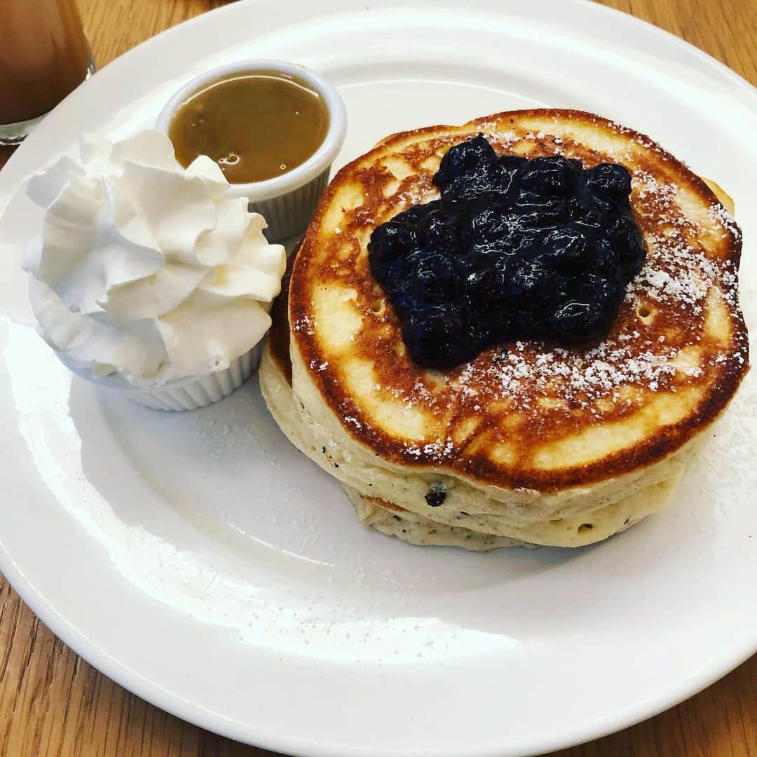 有奈めぐみのグルメインスタ