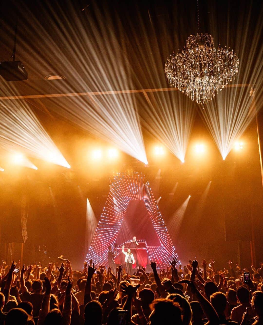 Armin Van Buurenさんのインスタグラム写真 - (Armin Van BuurenInstagram)「Thank you New Orleans for an epic night! 🙏 Next up: Houston! #arminxbalance」1月31日 0時07分 - arminvanbuuren