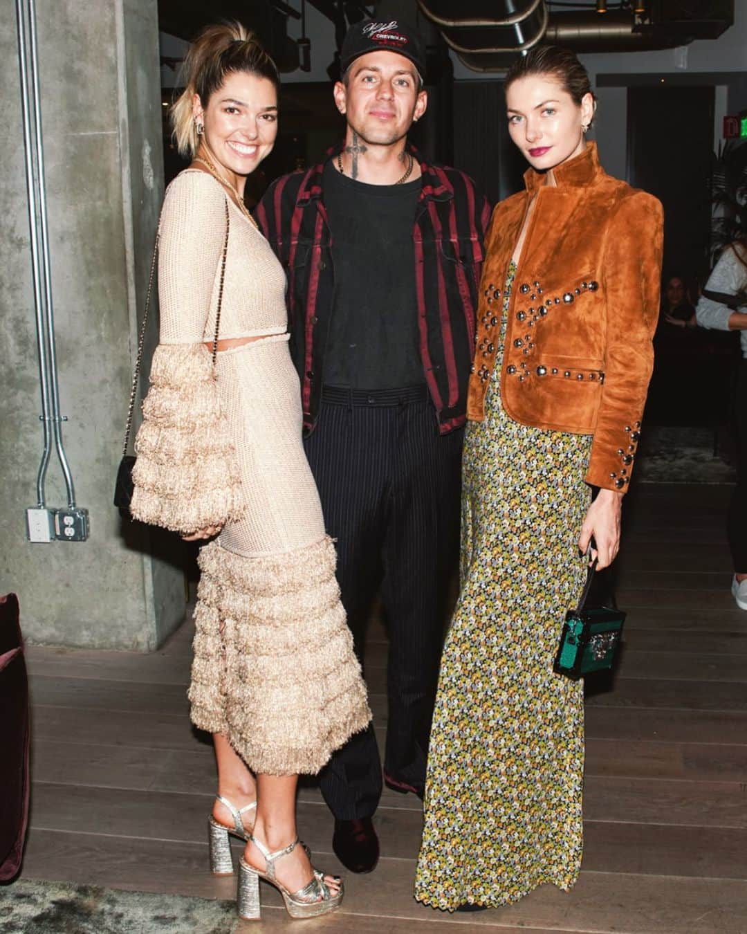 アシュリー・ハートのインスタグラム：「#tbt Last week @springplace  A beautiful event, courtesy of @dantenewyorkcity raising money for Aussie bushfires. It’s truly incredible seeing everyone come together for our beautiful country.❣️ This was a silent auction, going towards @redcrossau @nswrfs @action4ifaw which are all still available to donate to directly. (Links on their main page) Our hearts, support and love is coming in strong for you Australia.🌟」