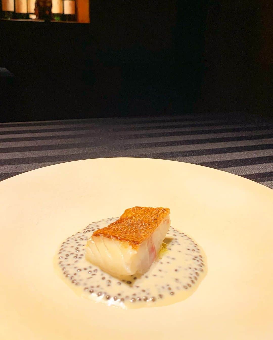 金子実加さんのインスタグラム写真 - (金子実加Instagram)「しっとりご飯🥰❤️ . . . . . . . . . . #トリュフ #キャビア　#国産和牛 #肉　#黒トリュフ  #バター　#ノルマンディー #ワイン　#東京カレンダー　#大人ご飯 #バチェラー　#世代　#イタリアン　#フルコースディナー #フレンチ #個室ご飯 #個室　#ジャケットコーデ #ジャケット女子」1月31日 11時11分 - kanekomika0127