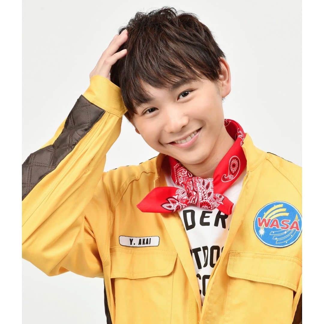 須賀健太のインスタグラム：「WOWOWドラマ×舞台プロジェクト 『ワケあって火星に住みました〜エラバレシ4人〜』 私、須賀健太の出演する、第2話が今日深夜12時から放送です！  舞台に繋がるこの作品… なぜ僕の演じる赤井くんが舞台版にエラバレたのか…乞うご期待！👽 #エラバレ4」