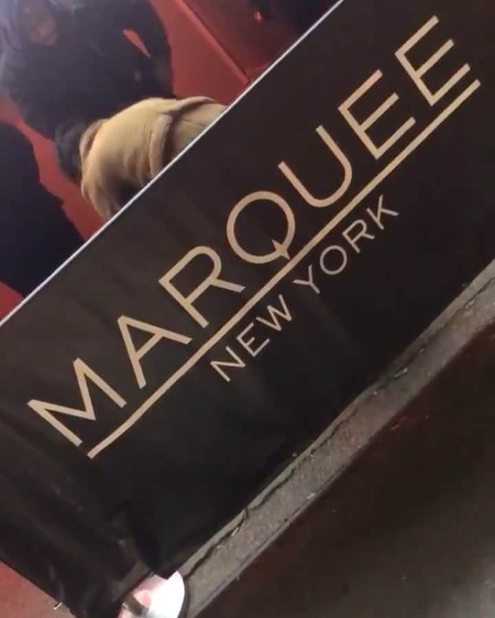 ファンクマスター・フレックスのインスタグラム：「I always love to do the walk up at Marquee! FunkFlex on the set! Blessed! Amazing evening! Great people! Lovely atmosphere!」