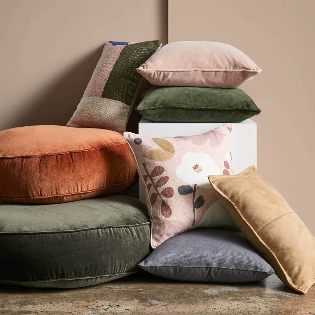 Target Australiaさんのインスタグラム写真 - (Target AustraliaInstagram)「​Mix and match stylish textures with new seasonal colours for a simple update to your home 🎯♥️ #targetaus #targetaushome #feelathome」1月31日 4時16分 - targetaus