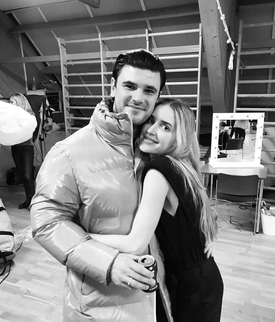ペニーレ・タイスベックのインスタグラム：「This pretty much sums up my @cphfw ♥️♥️ @lotko」
