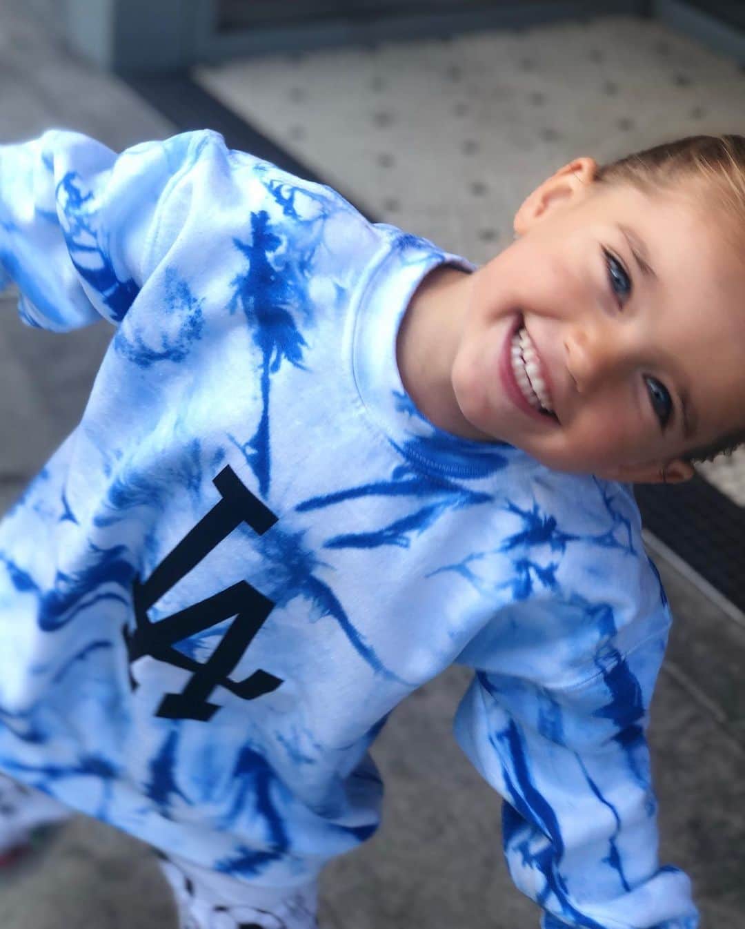 ヨランテ・ヴァン・カスベルヘンのインスタグラム：「My💙💙💙💙💙💙💙💙!!」