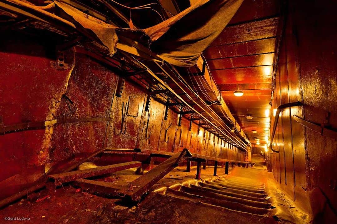 thephotosocietyさんのインスタグラム写真 - (thephotosocietyInstagram)「Photo by @gerdludwig | Although radiation levels inside the dilapidated Reactor No. 4 at the Chernobyl Nuclear Power Plant only allowed for a few minutes of access, workers initially had to pass over hazardous ladders to a section underneath the melted core with life-threatening contamination. In order to facilitate faster access, a daunting hallway, called “the leaning staircase” was erected.  I photographed this image on one of my trips to Chernobyl a few years ago.  It is one of 14 photographs from my work documenting the aftermath of the world’s worst nuclear disaster to date, now on display at Ono Arte Contemporanea in Bologna, Italy as part of Arte Fiera, an annual Bolognese art festival. Arte Fiera lasts throughout the end of January, but my images will remain on display at Ono Arte through February 15, 2020.  For more of my work of my work in Chernobyl, follow me @gerdludwig.  @natgeoimagecollection #Chernobyl #Ukraine #nuclear @onoarte」1月31日 6時21分 - thephotosociety