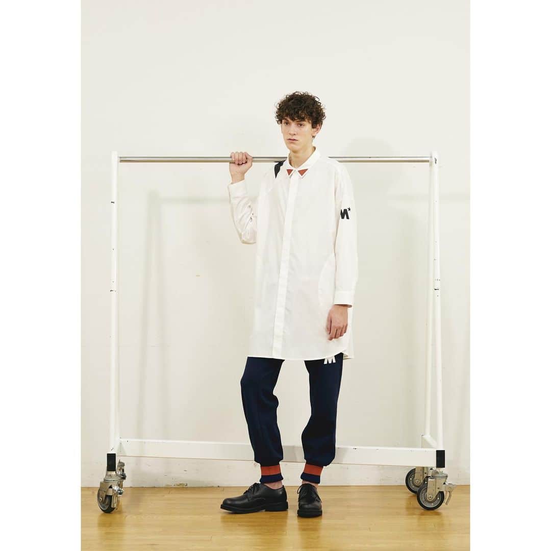 のインスタグラム：「FRAPBOIS×MiKASA  IN STORES ON 2.8(SAT)  BIGI ONLINE STORE / ZOZOTOWN / FRAPBOIS各ショップにて、先行予約を行なっております。  #frapbois #フラボア #2020 #spring #summer #mikasa #ミカサ #collaboration #コラボレーション #コラボ #shirt #シャツ #ロングシャツ #shirtonepiece #シャツワンピース #pants #パンツ #イージーパンツ #basketball #バスケットボール #olympic #オリンピック #tokyo #japan」