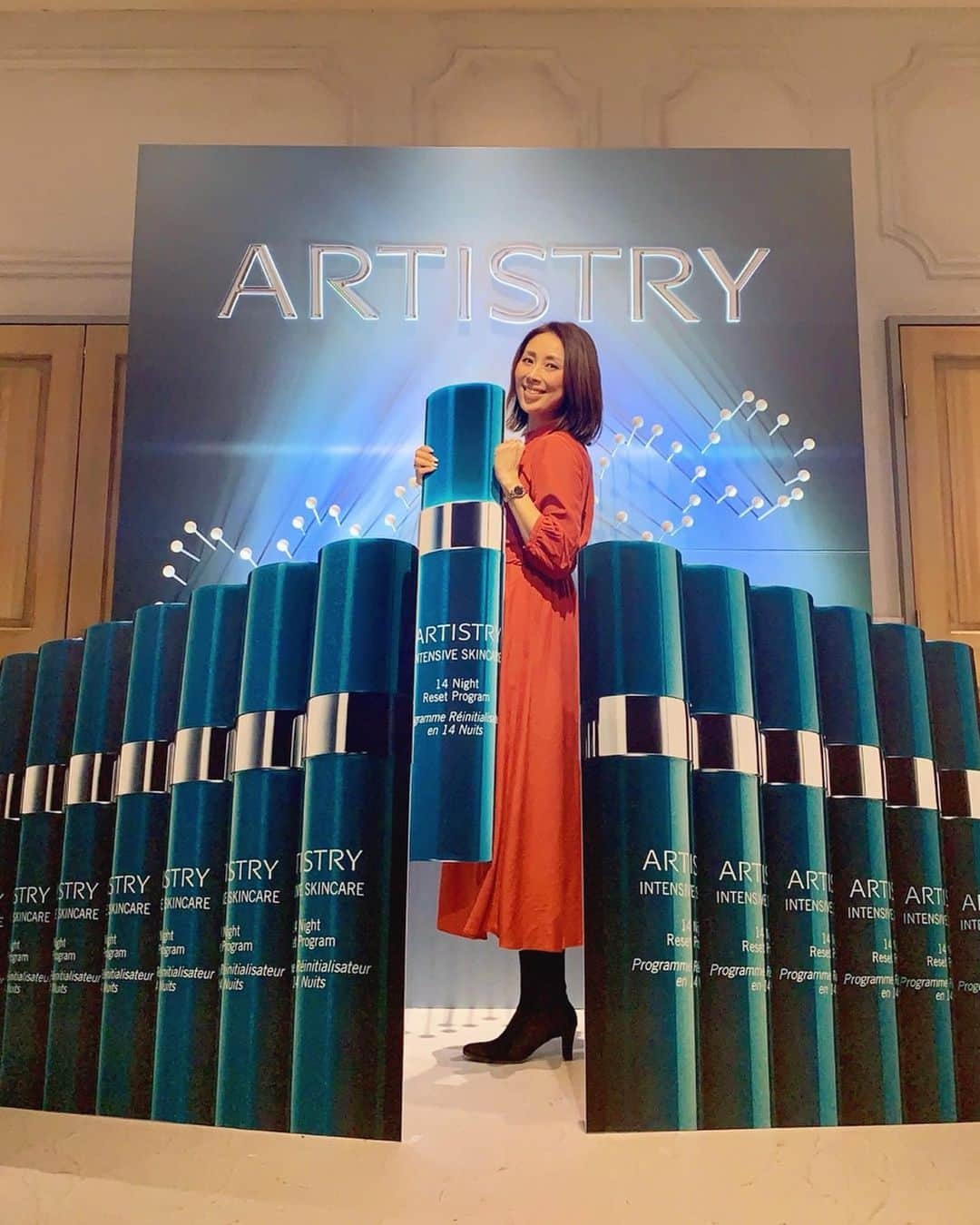 宮田綾子さんのインスタグラム写真 - (宮田綾子Instagram)「ハイヒールLOVERS Ayako⁑  ARTISTRY 14nights 発表会にお招きいただきました✨ @artistryjapan  14日間の集中アンチエイジング  DNAレベルからダメージを修復できるなんて嬉しい！この小さな1本が1回分  大事なイベントごとの前でお肌の調子を整えたいときに特に頼りになりそう♪ 私も今日から早速集中ケアスタートしよ✨ 2/4発売です  #intensivepro14nights #インテンシブプロ14ナイツ #アーティストリー #artistry #14日間の集中ケア #pr #ハイヒールLOVERS #宮田綾子 #スキンケア #美肌 #美活 #アンチエイジング #美容液  #美容 #美容好き #新作コスメ #化粧品」1月31日 7時04分 - ayako__miyata