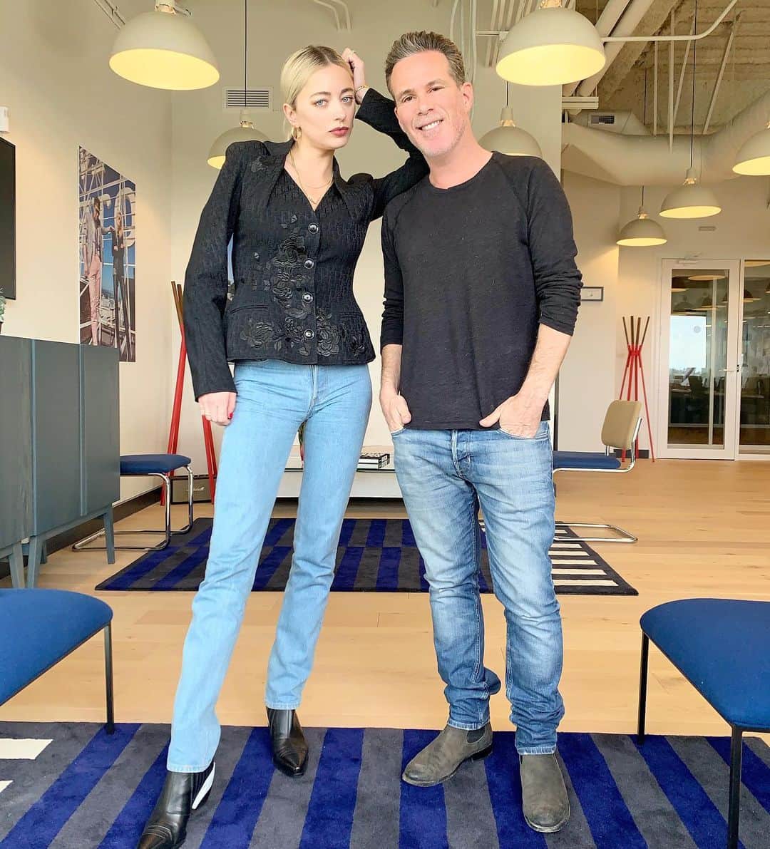 scottlippsさんのインスタグラム写真 - (scottlippsInstagram)「The new season of #lippsservice kicks off w @carolinevreeland tomorrow! Tune in to @dashradio and check out the podcast! Upcoming guests include @esmzeros and @perryfarrellofficial @ettyfarrell ! The episode is brought to you by the fine folks at @thursdayboots tune in! #podcast」1月31日 7時51分 - scottlipps