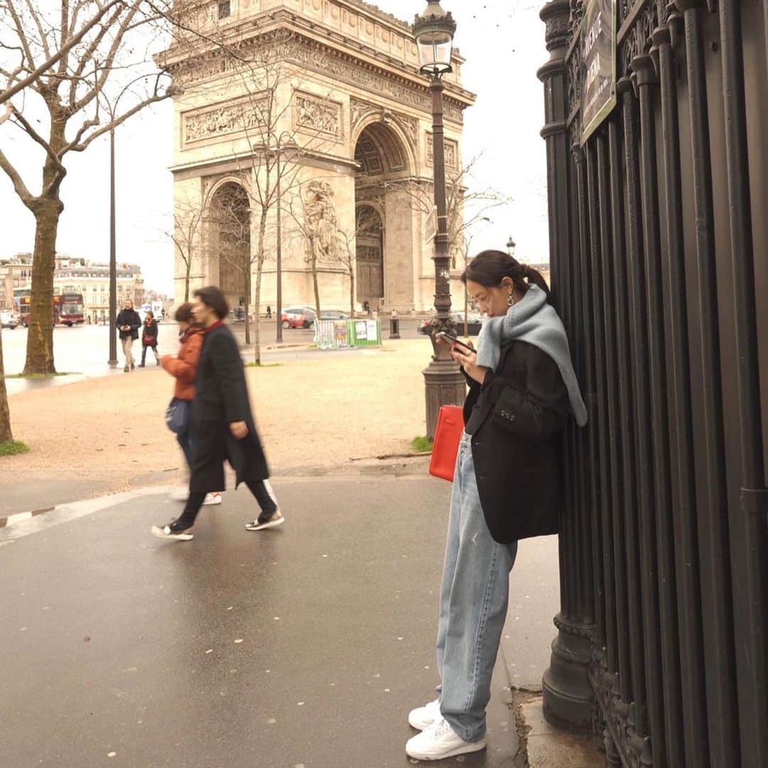 ジュヨン さんのインスタグラム写真 - (ジュヨン Instagram)「사진 찍어주기」1月31日 8時03分 - jupppal