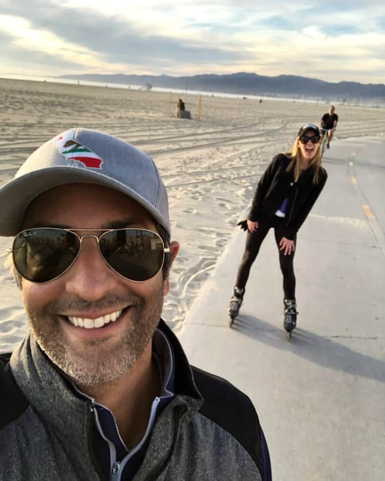 アリソン・リスクさんのインスタグラム写真 - (アリソン・リスクInstagram)「one of our many happy places🙏🏻#venicebeach #together」1月31日 10時18分 - riske4rewards