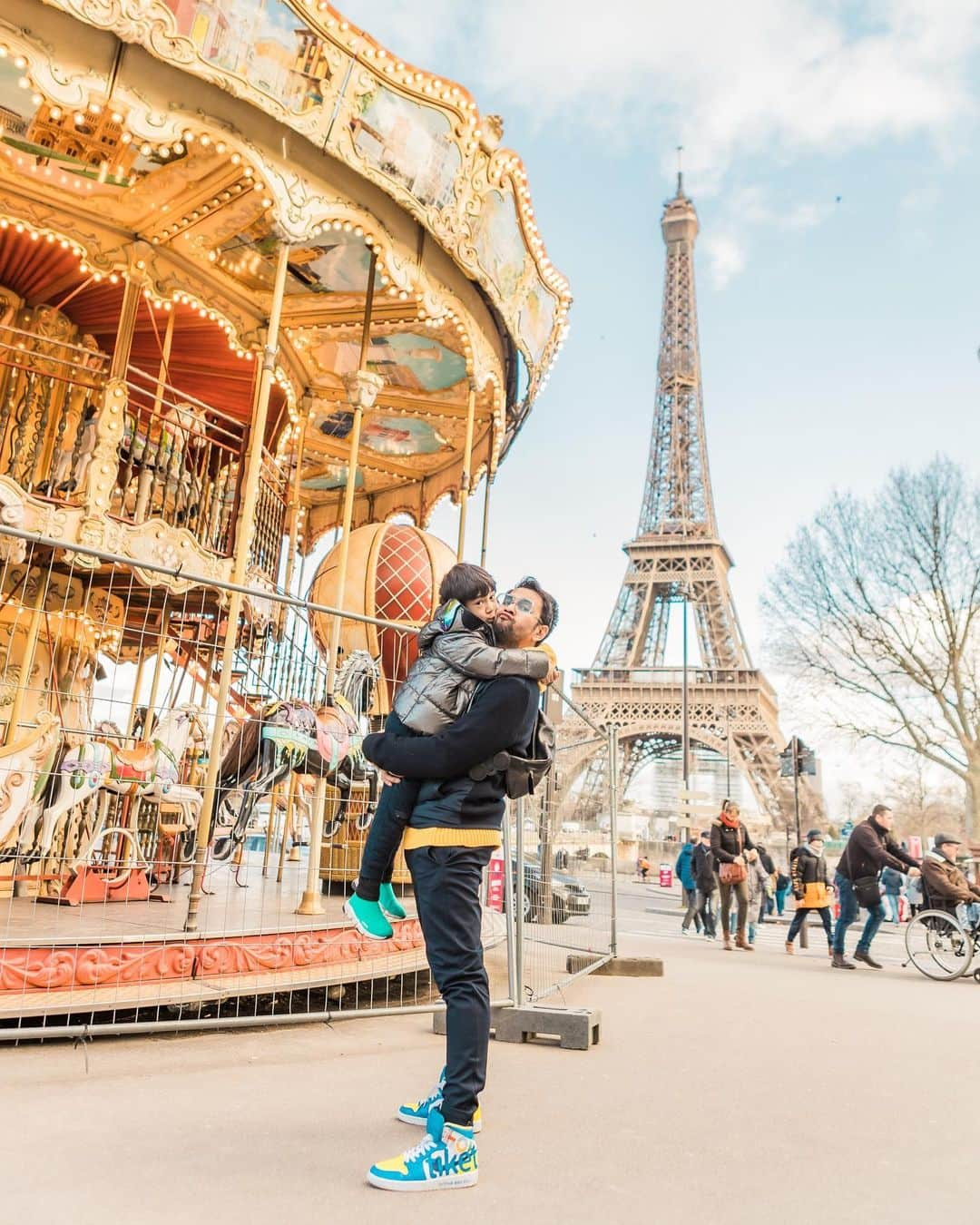 Raffi Ahmadさんのインスタグラム写真 - (Raffi AhmadInstagram)「Suka banget sama foto ini ❤️🇫🇷🇲🇨 Rafathar kalo udah gede nanti liat foto foto masa kecilnya biar punya memori yang indah yang bisa diingat selalu 😍 📸 @rufusazarya」1月31日 10時13分 - raffinagita1717