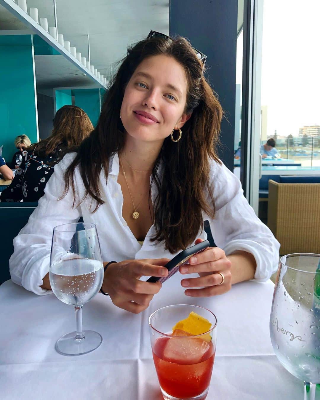 エミリー・DiDonatoのインスタグラム：「Vacation is over 💔 Back to work! First stop is Bangkok which means copious amounts of mango and sticky rice 💃🏻」