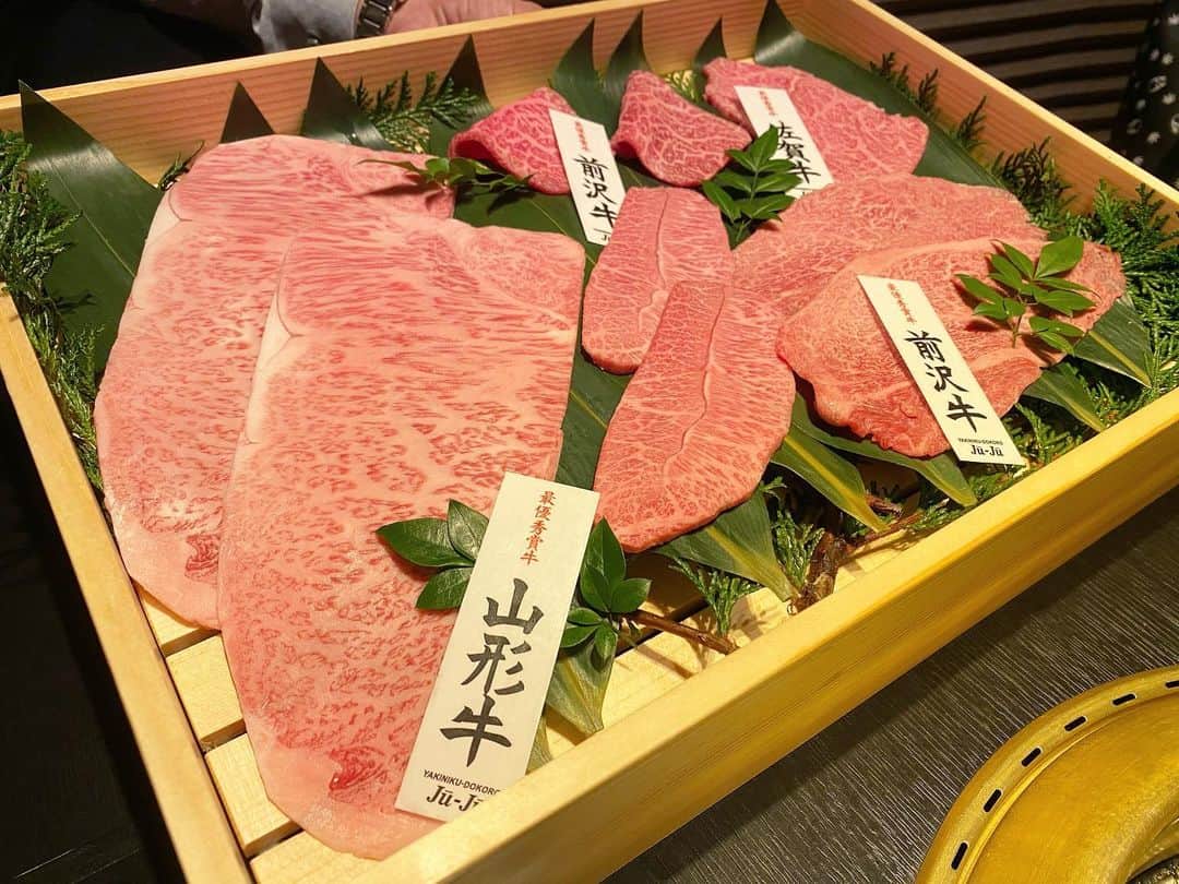 黒澤まさ美さんのインスタグラム写真 - (黒澤まさ美Instagram)「. 今年もお肉をやっていきます🥩 . #yakiniku #dinner #nishiazabu  #tokyo  #yummy #焼肉 #肉スタグラム  #肉好き女子  #何気に初来店 #西麻布 #お肉。 #何気に」1月7日 19時00分 - masami_kurosawa