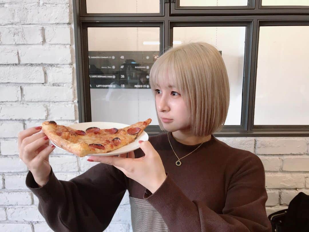 吉田有里のグルメインスタ