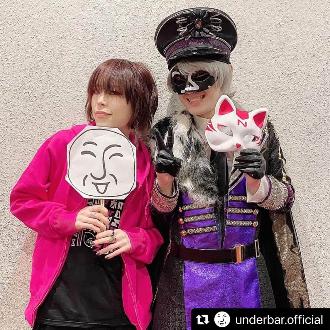 ナノさんのインスタグラム写真 - (ナノInstagram)「#Repost @underbar.official with @make_repost ・・・ 「 #ダバランティス 」千秋楽公演後オフショット②！ こんな素敵な御二方の隣に立たせてもらえるなんて！ アンさん生きててよかったー！ 「そこ代われ！」っていう言葉が聞こえてきそうだけど、アンさん活動10周年記念なんで、今だけ許して下さい！  #アンさんのいる生活 #10周年記念ライブ #ダバランティス #ナノ さん #あるふぁきゅん さん #ありがとう」1月7日 19時26分 - nanonano_me