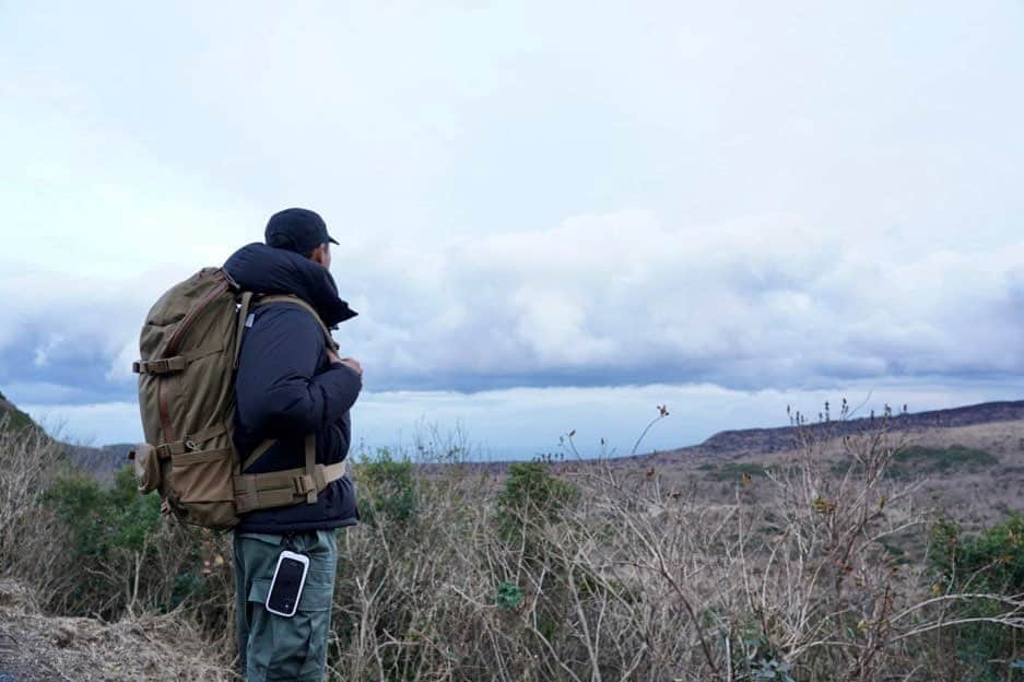 ROOT CO. Designed in HAKONE.さんのインスタグラム写真 - (ROOT CO. Designed in HAKONE.Instagram)「. New year trekking.  #root_co #rootco #shockresistcaseplushold #magreel360 #newyear #trekking #trek #outdoor #outdoors #lifestyle」1月7日 12時31分 - root_co_official