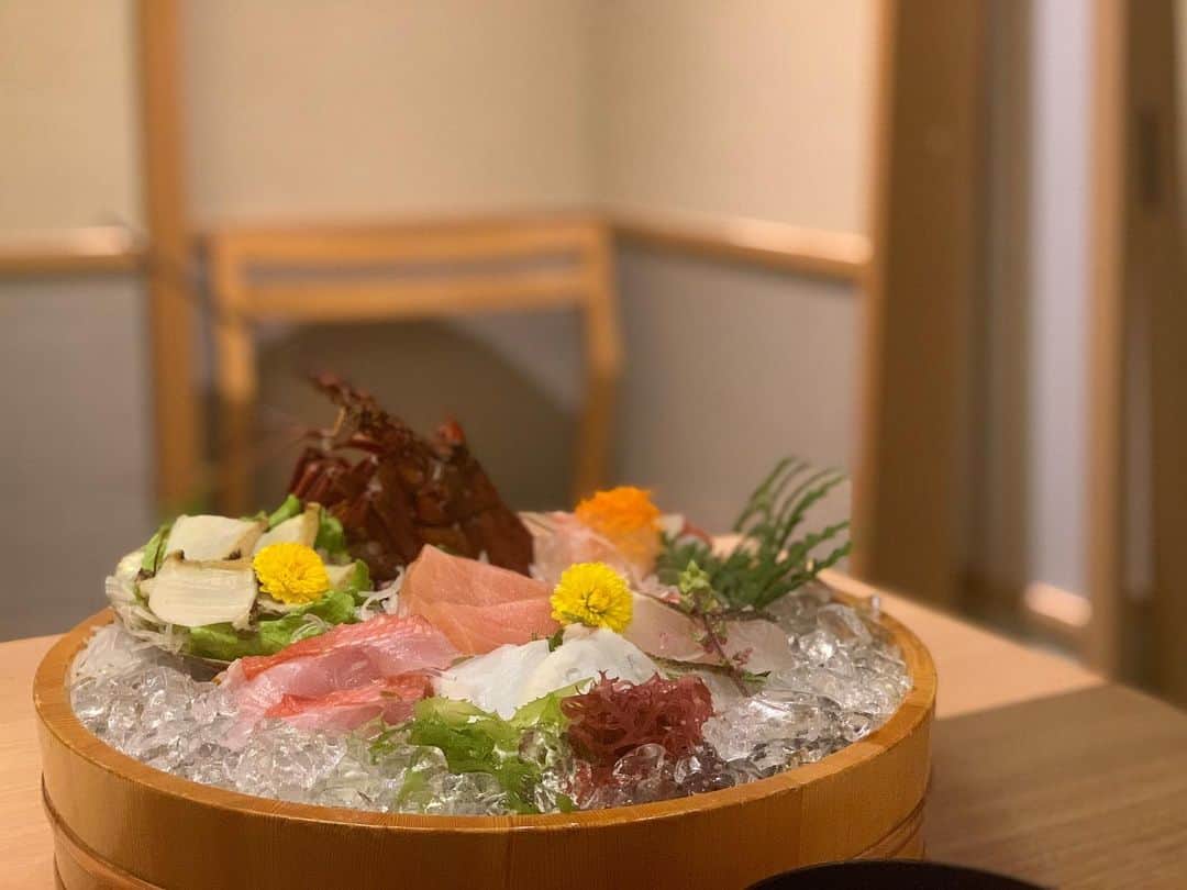 高沢奈苗さんのインスタグラム写真 - (高沢奈苗Instagram)「. 鴨川にある三水さんの撮影📸 . こんな寒い日は温泉に行きたくなる♨️😉 . ご飯も美味しくて素敵な宿だった✨ 動画お楽しみに😊🎥💕 . . . #鴨川温泉 #三水 #温泉 #さんすい #撮影 #モデル」1月7日 12時36分 - nanaetakasawa