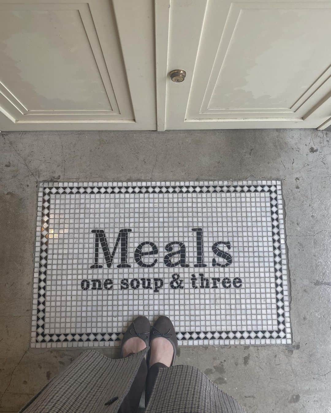 岡元優香のグルメインスタ