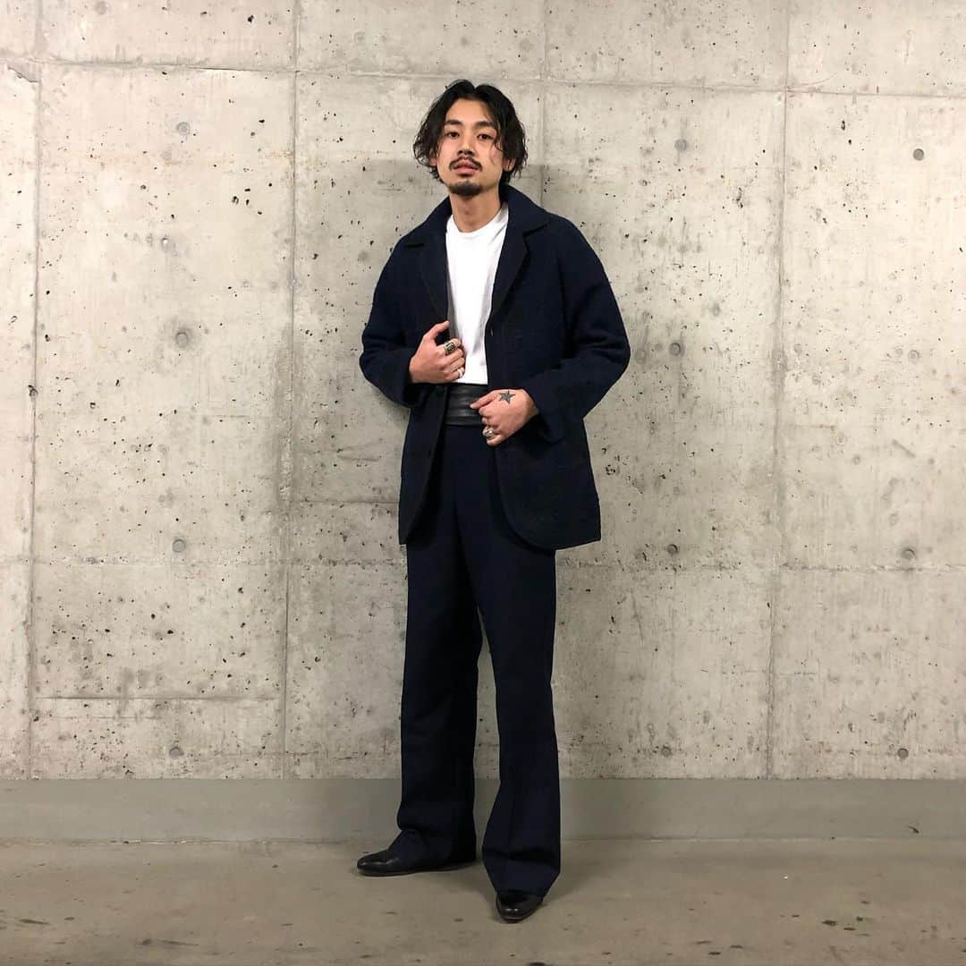 のインスタグラム：「. 🔻MENS🔻 【staff styling 笹原】 . BEAMS公式サイトにて スタッフスタイリングを更新しております！ トップ画面URLからご覧ください。 . オンラインショップの商品ページより、試着申し込みが可能です。お気軽にお申し込みくださいませ。 . ☎️078-335-2720 . #beams#bprbeams#beamsplus#beamsboy#raybeams#beamst#mensfashion#menswear#mensstyle#instastyle#instafashion#instagood#outfit#outfitoftheday#fashion#ootd#beamskobe」