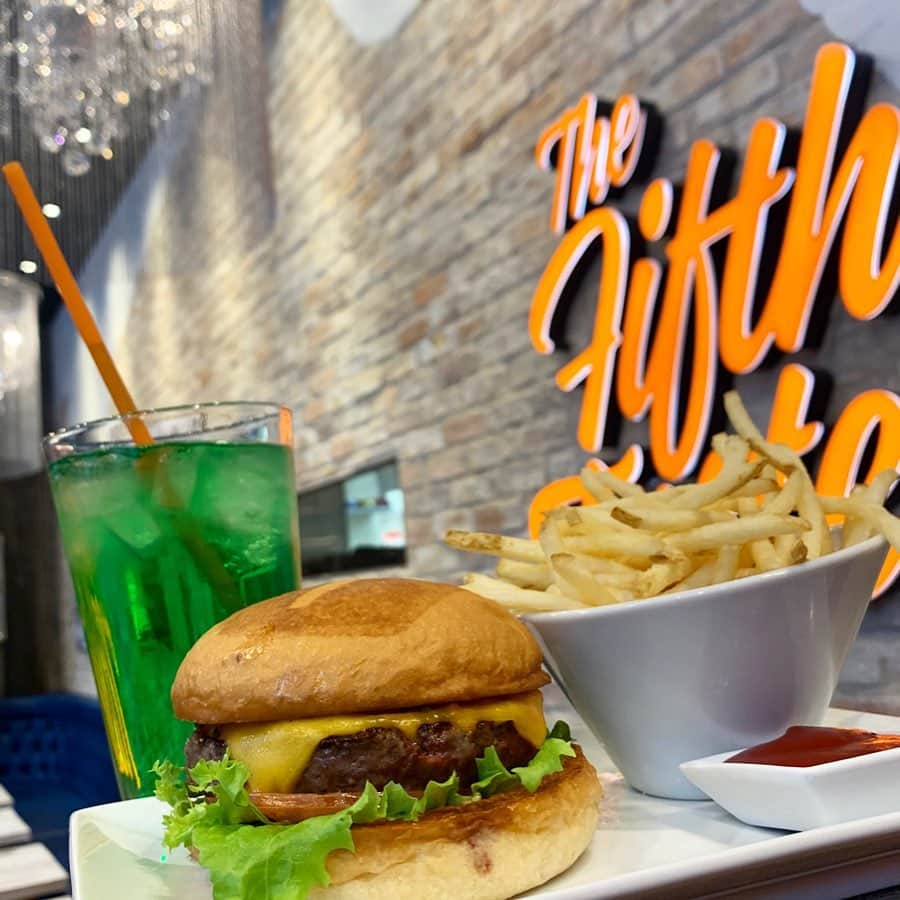 umamiburgerjpnのグルメインスタ