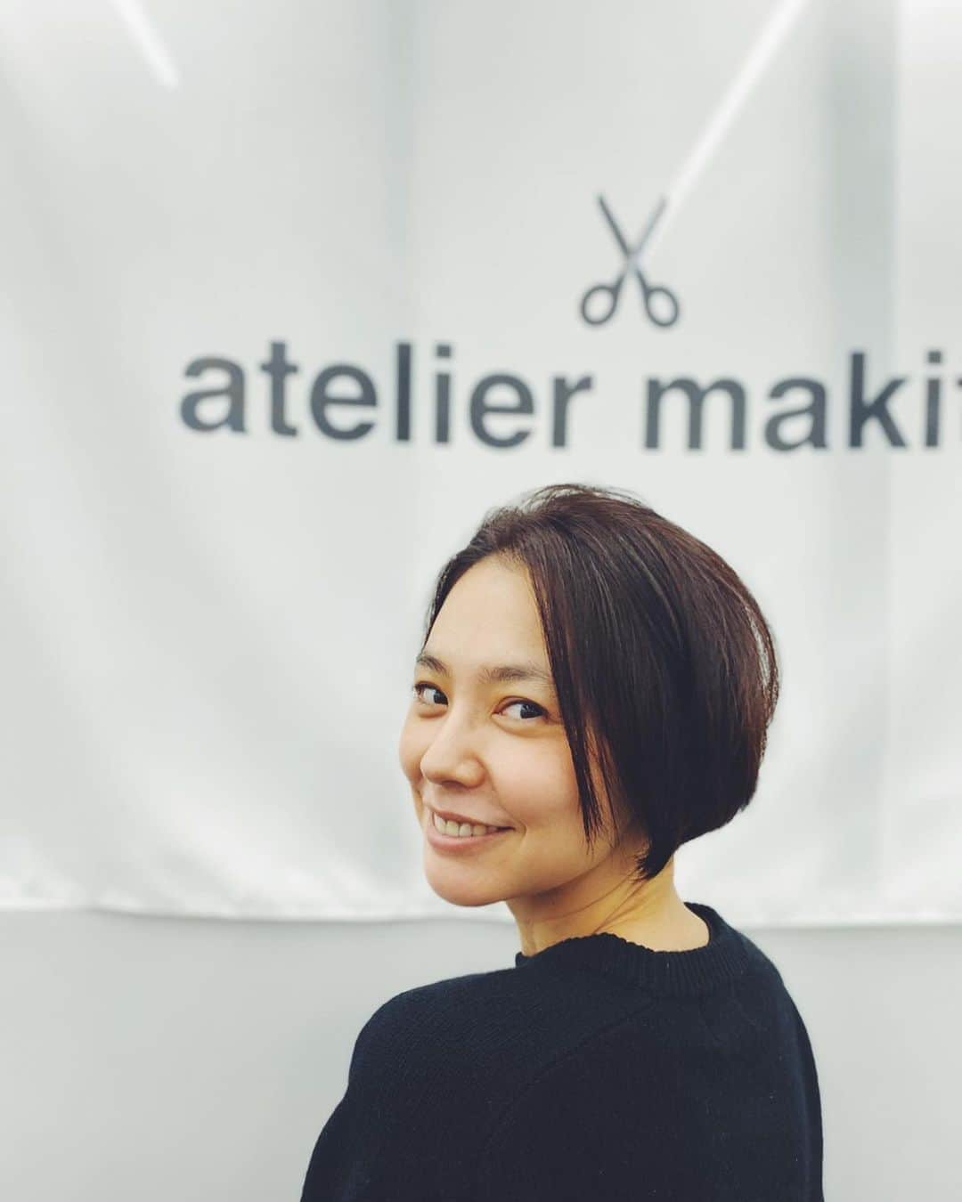 浅見れいなさんのインスタグラム写真 浅見れいなinstagram やっと髪切りにいけた いつもより少し短めに Mackydesu アトリエマキタ 1月7日 15時10分 Reina Asami