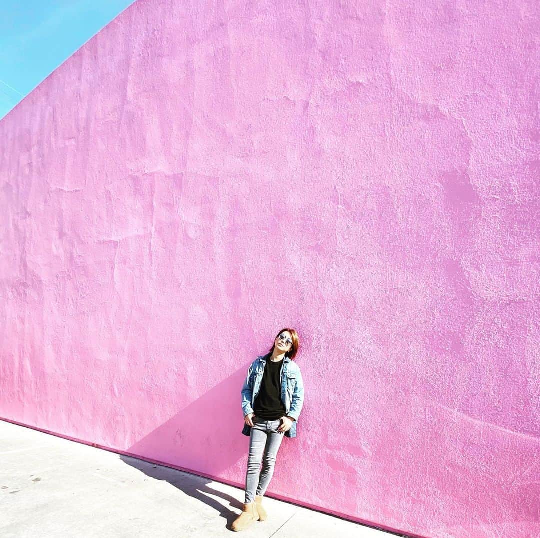 氷川きよしさんのインスタグラム写真 - (氷川きよしInstagram)「シンプルでスタイリッシュな生き方が好き。  シンプルでスタイリッシュなデザインが好き。  by kii  #氷川きよし #hikawakiyoshi #simpleisbest #losangeles #キヨラー」1月7日 15時25分 - hikawa_kiyoshi_official