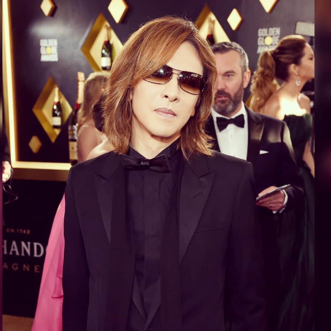 YOSHIKIさんのインスタグラム写真 - (YOSHIKIInstagram)「Yes, I went to #GoldenGlobes last night. Wonderful to see my #HFPA friends too! #ゴールデングローブ に行ってきた。友達に会ってきた！  #2020 #GoldenGlobe Awards: Photos From The #RedCarpet, No32 #gettyimages #ysl #billboard #yoshiki  https://www.billboard.com/photos/8547327/2020-golden-globe-awards-photos-from-the-red-carpet  #1917 #theirishman #joker #marriagestory #bombshell #rocketman #onceuponatimeinhollywood #parasite  #thelionking #cats #frozen 2 #gameofthrones #mrrobot  #chernobyl #missinglink」1月7日 15時28分 - yoshikiofficial