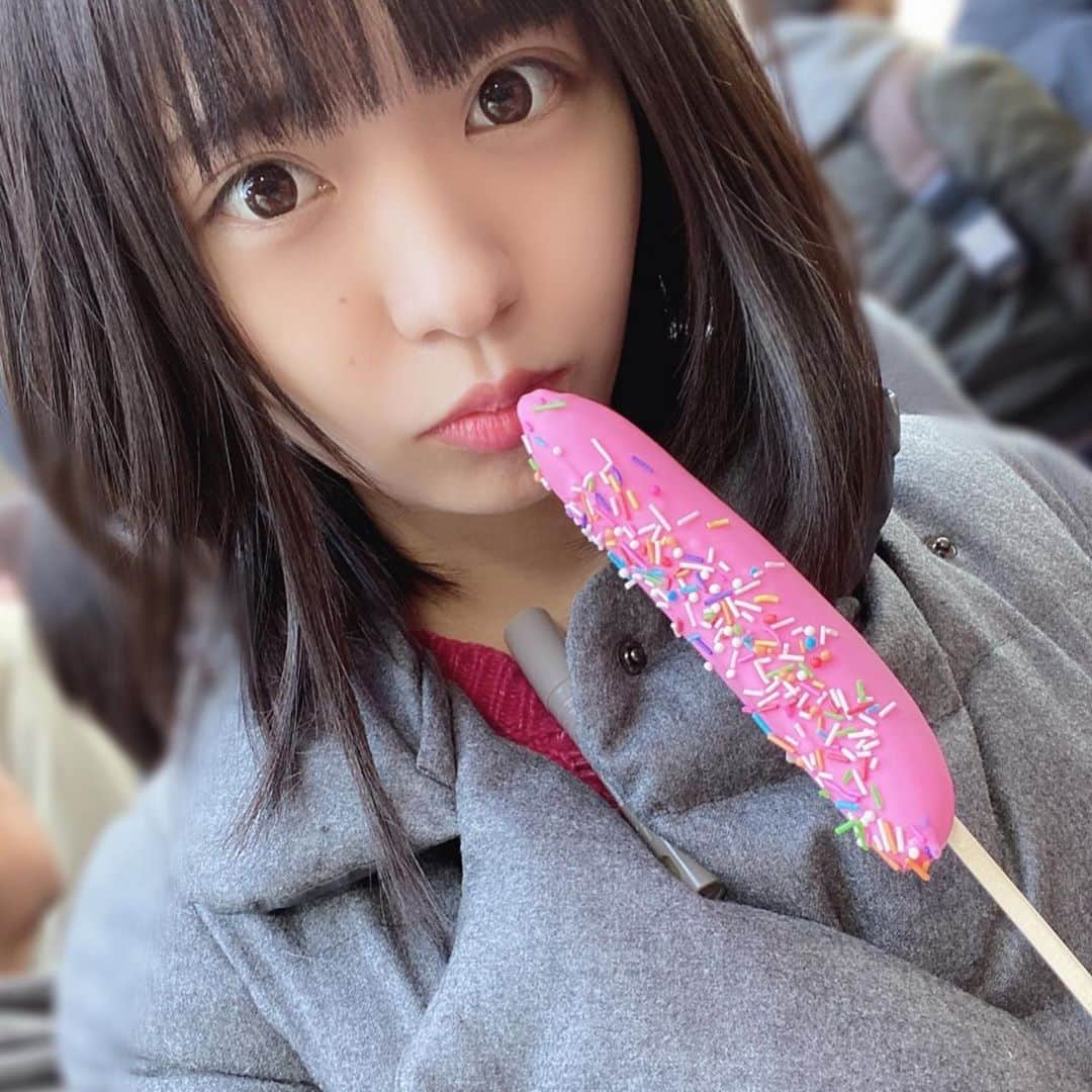 朝倉ゆりさんのインスタグラム写真 - (朝倉ゆりInstagram)「チョコバナナ🍫🍌 ． #神田明神 #屋台 #出店 #instafood #chocolate #banana #チョコバナナ #朝倉ゆり #エラバレシ  #アイドル #cute #ちょうどeカップ #model #idol #그라비아 #아이돌 #모델 #扎心了 #예뻐요 #可愛 #晚上好 #早上好」1月7日 16時20分 - eb_loverinko