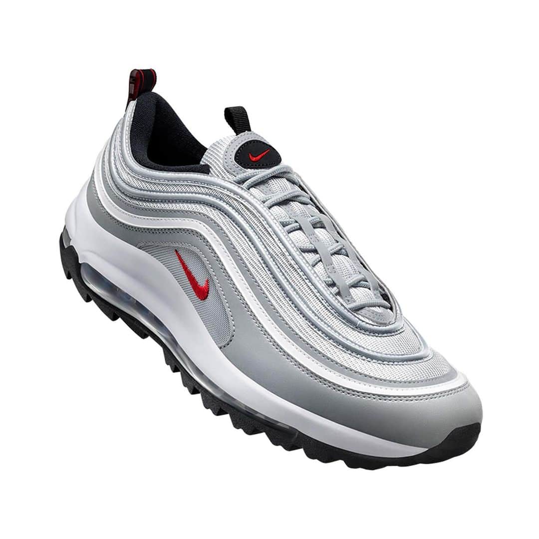 HYPEBEASTさんのインスタグラム写真 - (HYPEBEASTInstagram)「@hypebeastkicks: @nike has unveiled a new golf-ready version of the iconic Air Max 97 "Silver Bullet.” The upper and midsole remain unchanged on the Air Max 97 G, with swooping overlays, red Swooshes, a full-foot Air Max cushioning unit and the mesh/synthetic construction all present. The only difference arrives via the outsole, which offers a large red Swoosh and a toothed tread patter for enhanced grip. Look for ‘em to release via Nike’s webstore on January 16.⁠⠀ Photo: Nike」1月7日 16時40分 - hypebeast