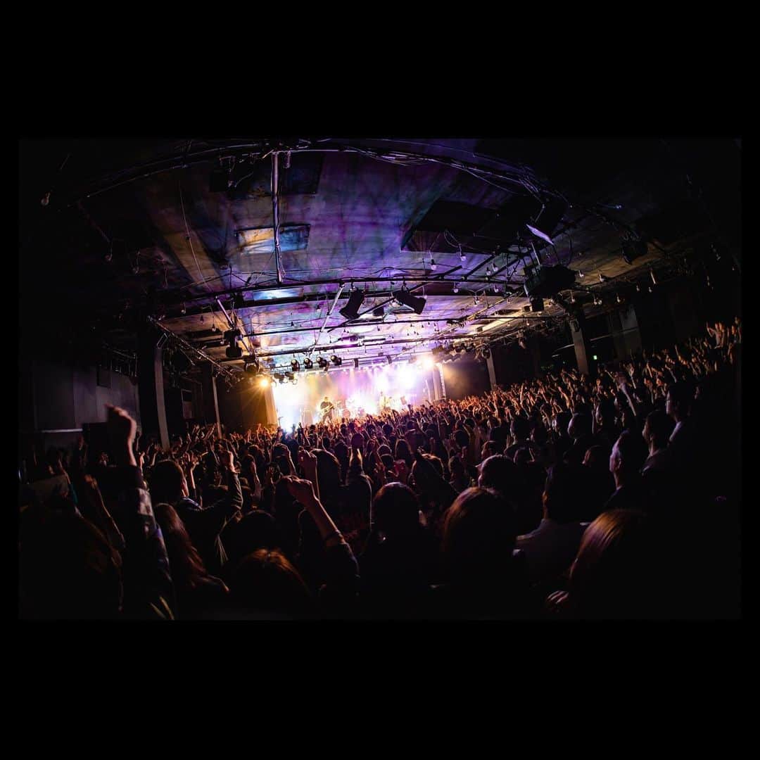 MOSHIMOさんのインスタグラム写真 - (MOSHIMOInstagram)「🎸2020.1.6 TOKYO🎸 THANK YOU!! BARI BARI ROCK TOUR 2019-2020 Photo byかわどう @kawado_photo」1月7日 16時45分 - moshimo_band